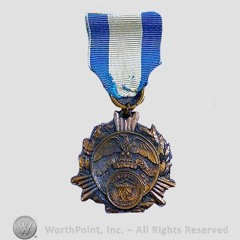 WWI Army Medal : Reading Massachusetts Service Medal.