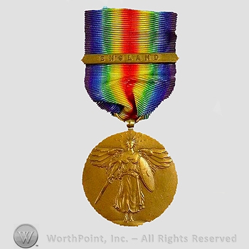 WWI Army Medal :  WWI Victory Medal with England Clasp.