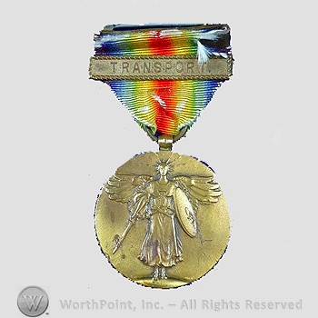 WWI Army Medal : Victory Medal with Navy Transport .