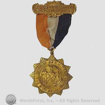WWI Army Medal : New York 1927 Non-Stop Flight of the "America" Medal.