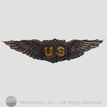 WWI Metal Insignia :