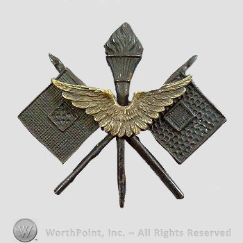 WWI Metal Insignia : Single WWI Army Air Service Officer Collar Insignia.