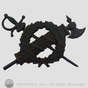 WWI Metal Insignia : Army Inspector General Officer Saddle Blanket Insignia.