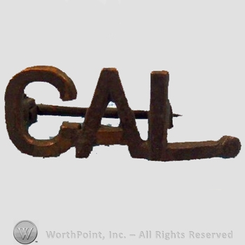 WWI Metal Insignia : California National Guard Shirt or OS Cap Insignia.