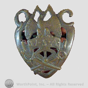 WWI Metal Insignia : Quartermaster Corps Badge.