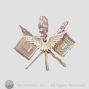 WWI Metal Insignia : Air Service Officer Collar Insignia.