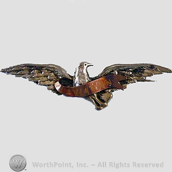 WWI Metal Insignia : Sweetheart Eagle Pin for Aviation.