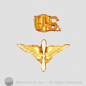 WWI Metal Insignia : 1920's Army Air Corps Officer Collar Insignia .