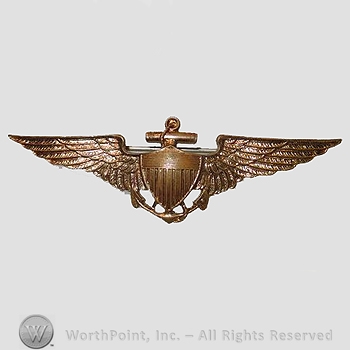 WWI Metal Insignia : 1920s US Navy Pilot Wing / Meyer Metal.