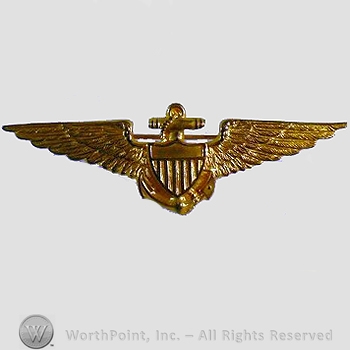 WWI Metal Insignia : 1920's Navy Aviator Wing.