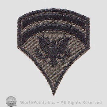 Vietnam Era Subdued Enlisted Ranks Patch : Specialist 6th Class.