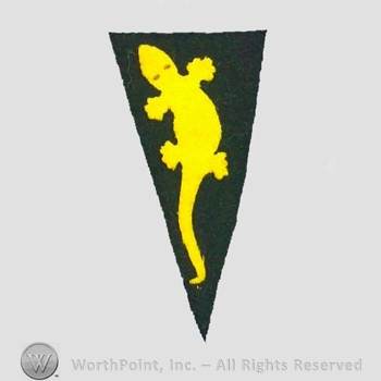 WWI Army Patch : Army Camouflage Corps Patch.