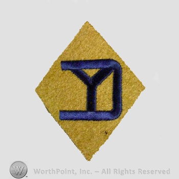 WWI Army Patch : 26th Division Patch.