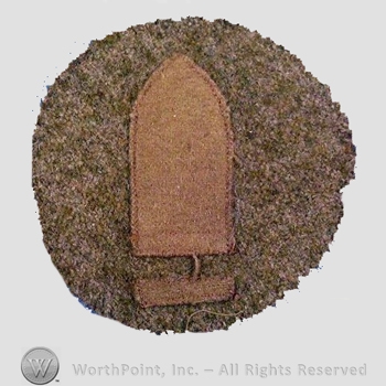 WWI Chevrons : Coast Artillery First Class Gunner Wool Chevron.