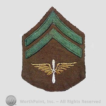 WWI Chevrons : Air Service Corporal Khaki Chevron.