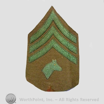 WWI Chevrons : Stable Sergeant Khaki Chevron.