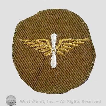 WWI Chevrons : WWI Army Air Service Private First Class Khaki Chevron.