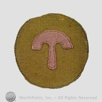 WWI Chevrons : WWI Saddler Khaki Chevron.