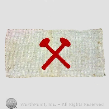 WWI Chevrons : 1902 Artillery Mechanic Chevron.