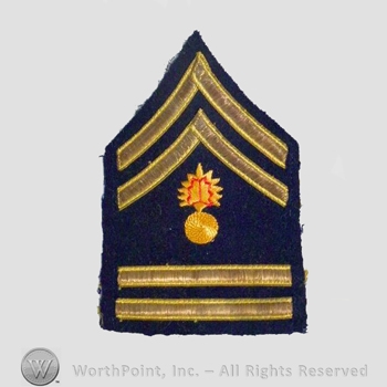 WWI Chevrons : Dress Ordnance Sergeant Chevron.