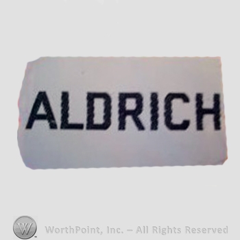 Clothing label : Larry Aldrich.