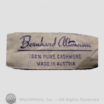 Clothing label : Bernhard Altmann.