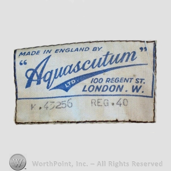 Clothing label : Aquascutum.
