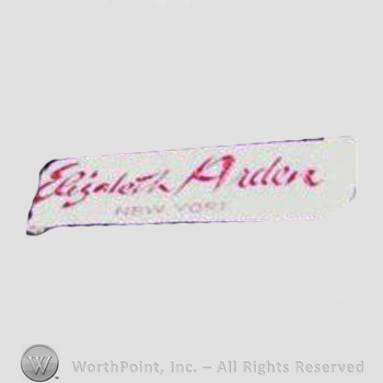 Clothing label : Elizabeth Arden.