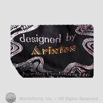 Clothing label : Aristos.
