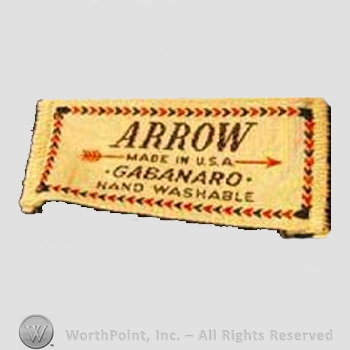 Clothing label : Arrow.