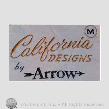 Clothing label : Arrow.