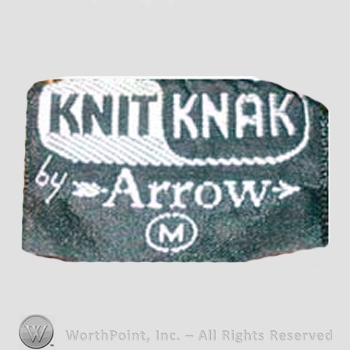 Clothing label : Arrow.