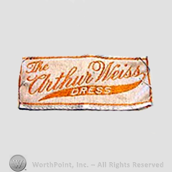 Clothing label : Arthur Weiss.