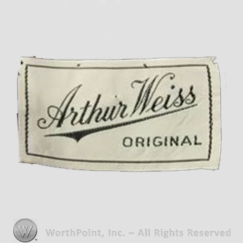Clothing label : Arthur Weiss.