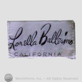 Clothing label : Louella Ballerino.