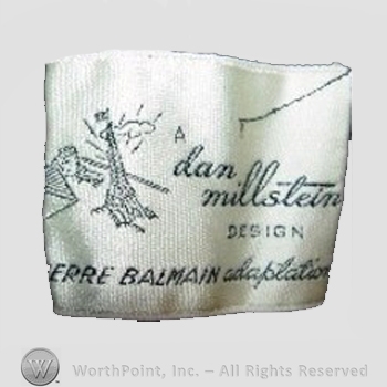 Clothing label : Pierre Balmain.