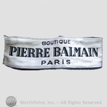 Clothing label : Pierre Balmain.