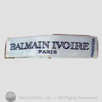 Clothing label : Pierre Balmain.
