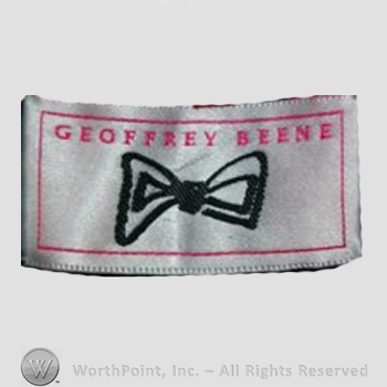 Clothing label : Geoffrey Beene.