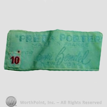 Clothing label : Henri Bendel.