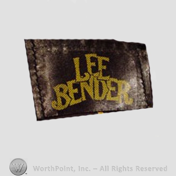 Clothing label : Lee Bender.