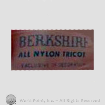 Clothing label : Berkshire.