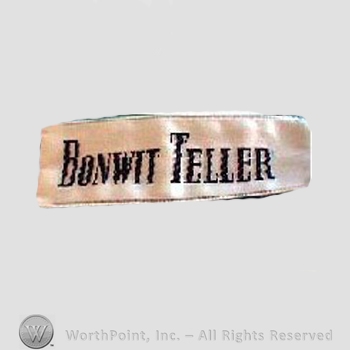 Clothing label : Bonwit Teller.
