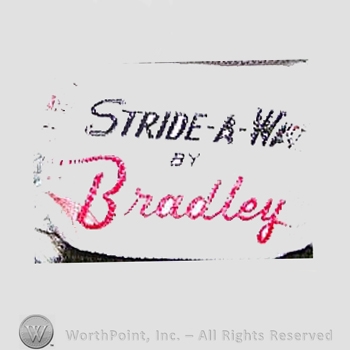 Clothing label : Bradley Knitting Company.
