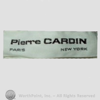 Clothing label : Pierre Cardin.
