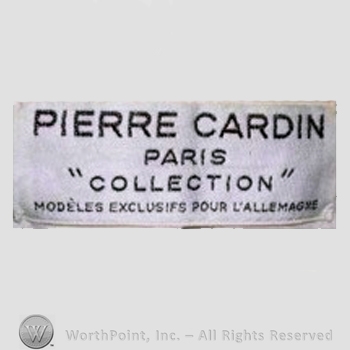 Clothing label : Pierre Cardin.