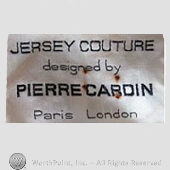 Clothing label : Pierre Cardin.