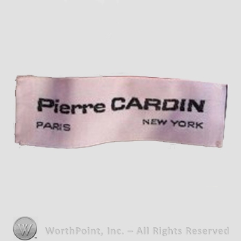 Clothing label : Pierre Cardin.