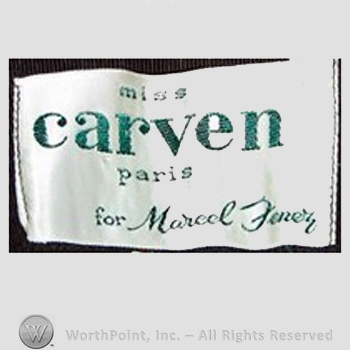 Clothing label : Carven.