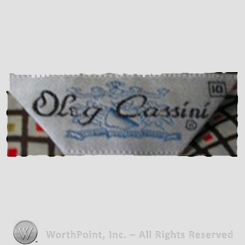 Clothing label : Oleg Cassini.